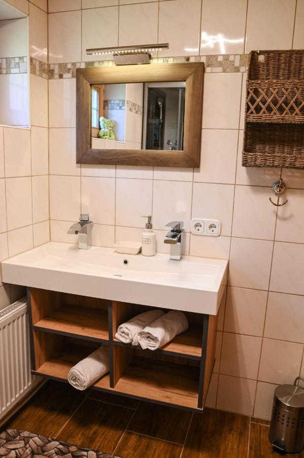 Ferienhaus Schneiderhaeusl Zillertal Stummerberg エクステリア 写真