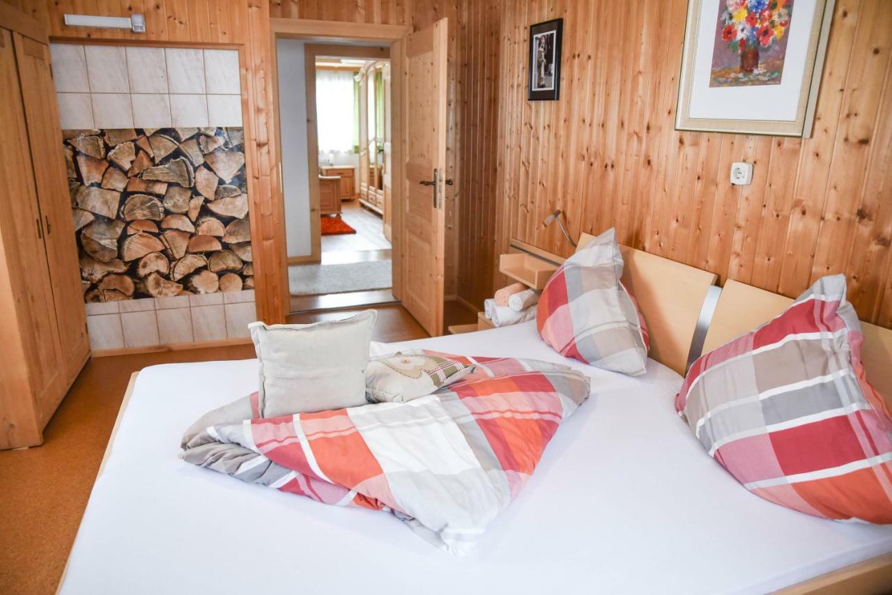 Ferienhaus Schneiderhaeusl Zillertal Stummerberg エクステリア 写真